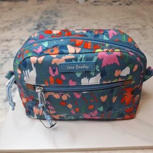 Vera Bradley Lighten Up Medium Water-repelling Cosmetic Bag Floral Travel
